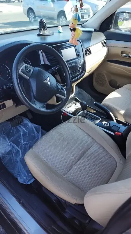 ميتسوبيشي آوتلاندر 2017